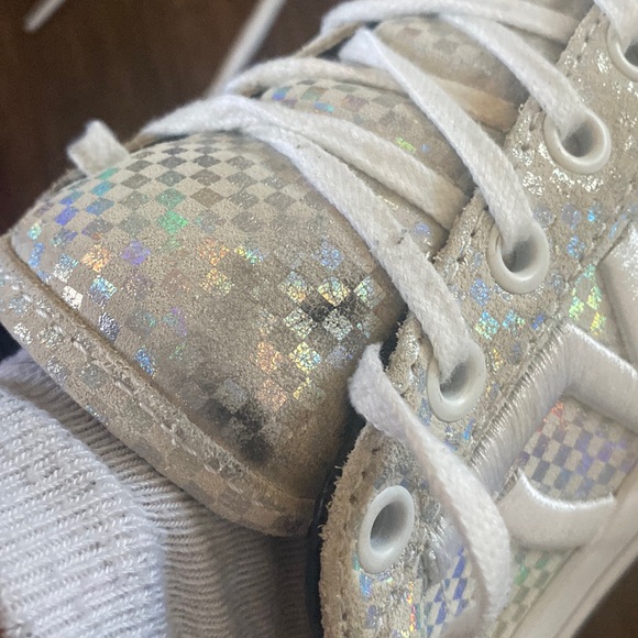 Iridescent low top Vans size 7 EUC - Picture 7 of 8